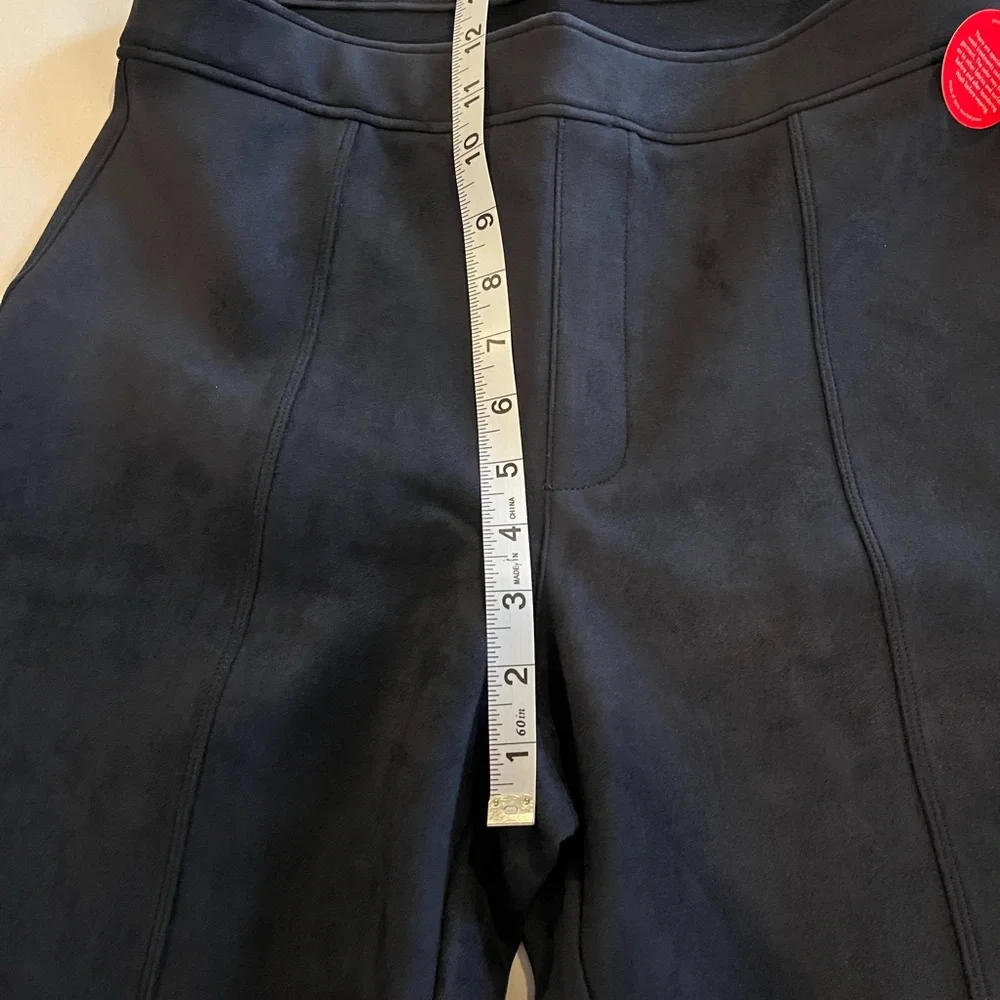 Spanx sueaded stretchy pull on fitted bell bottoms navy blue women’s size Large. - Picture 9 of 14